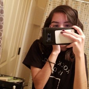 Meet your Posher, Gee